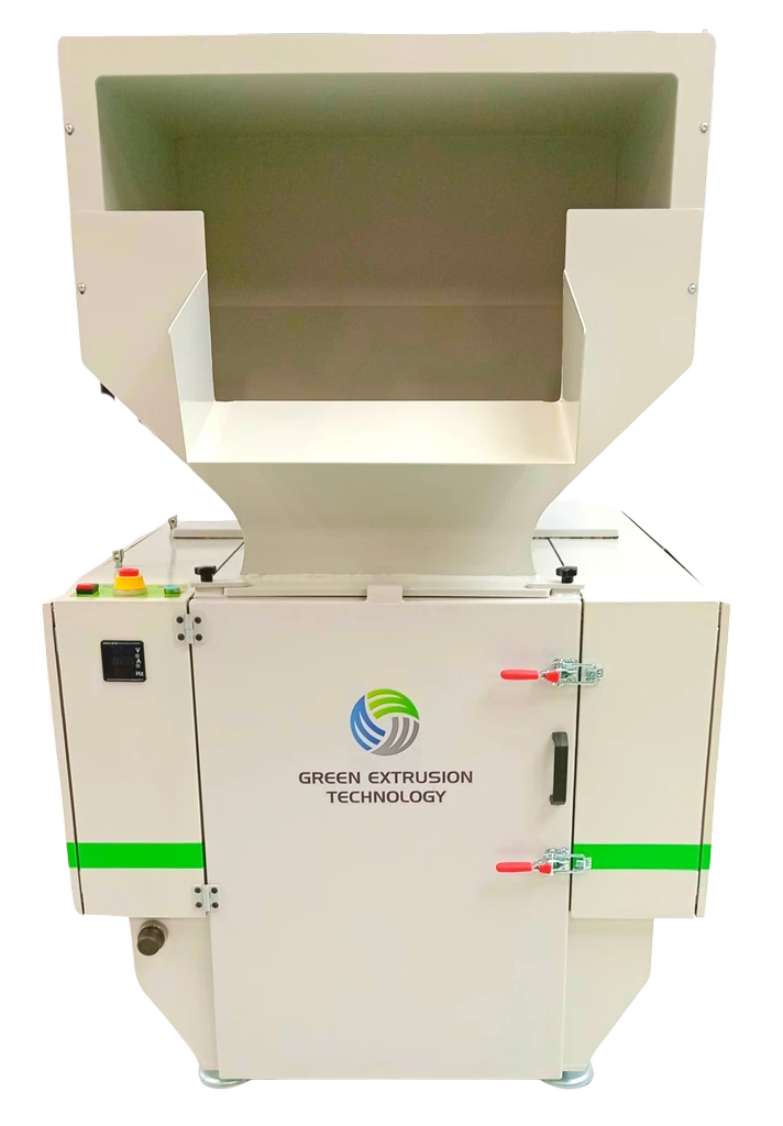 GRAN 1 all-around granulator, front view, hopper closed