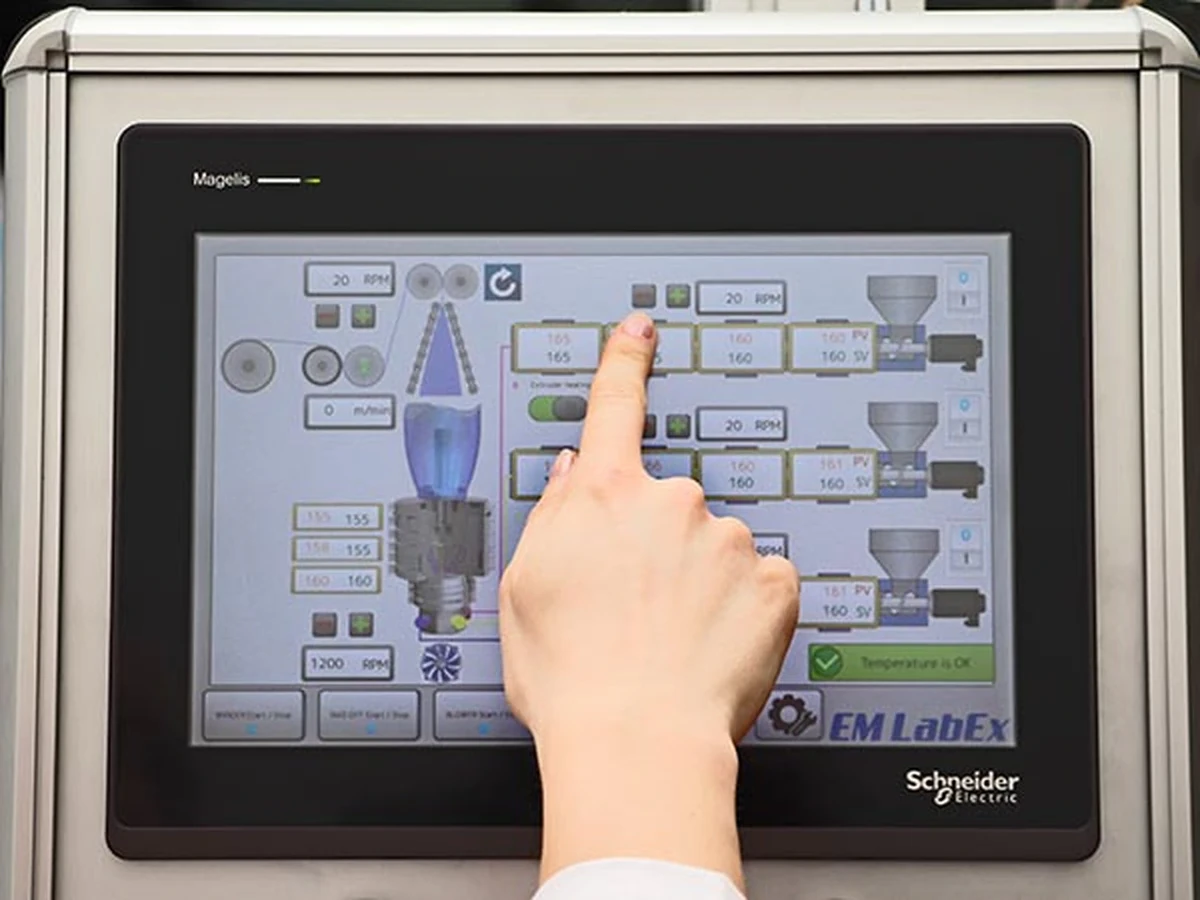 Schneider Electric touchscreen HMI controlling the three extruders, die head and take-off system