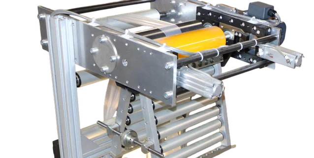 Pneumatic take-off unit for a LabEx laboratory blown film extruder