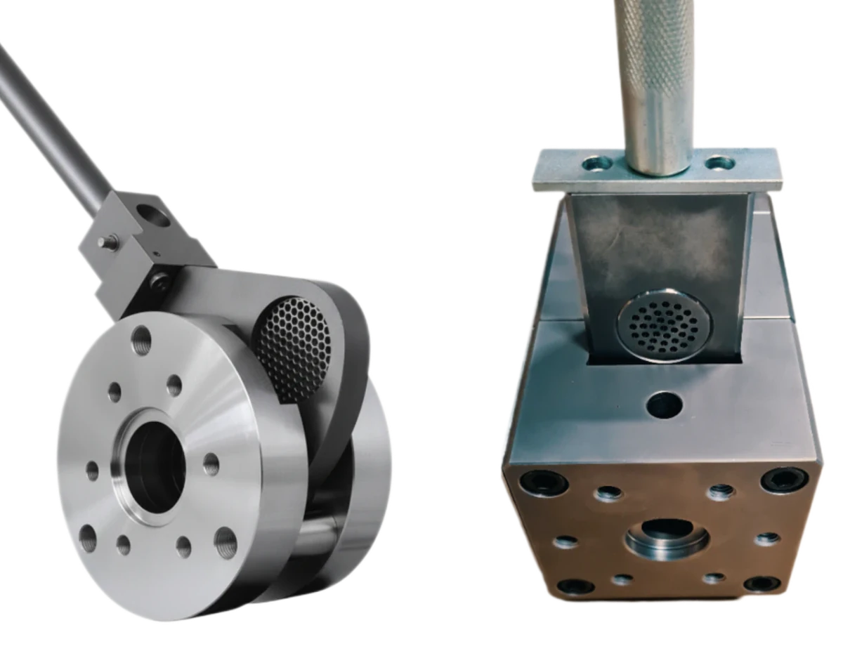 Two manual screen changer designs for compact extruders