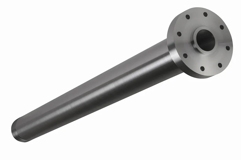 Extruder barrel with heating zones for polymer melting