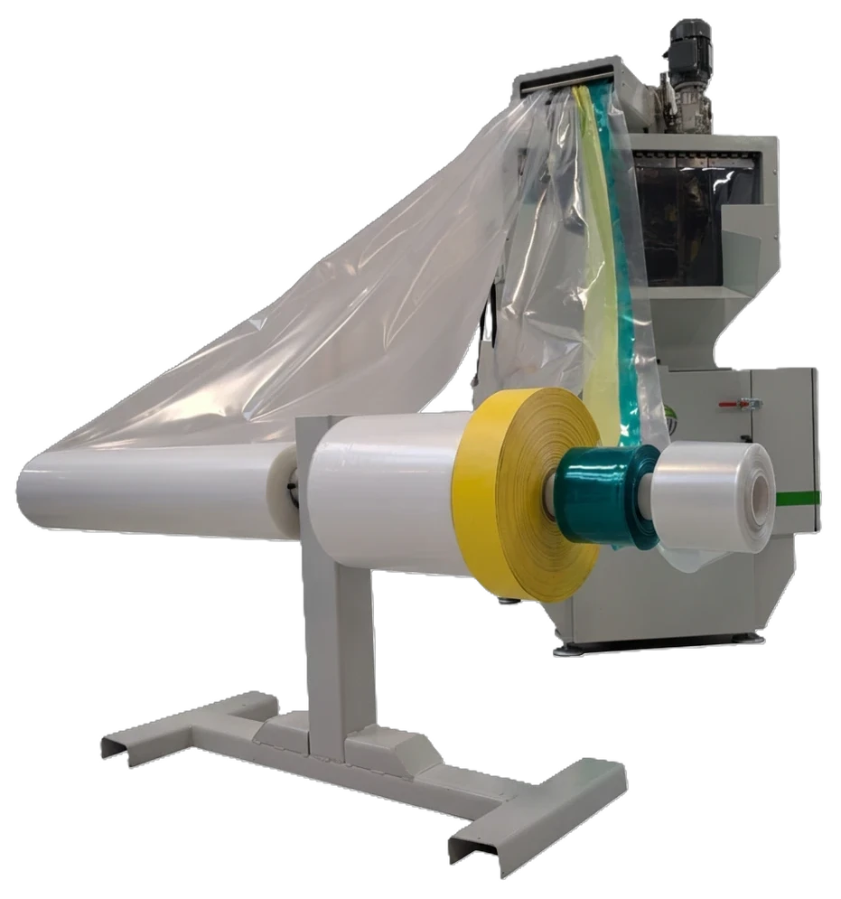 Reel feeder and multi-roll unwinder feeding plastic film